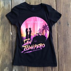 💜 MOVING MUST GO: Netflix San Junipero T-Shirt